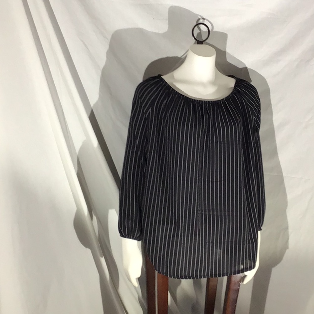 Black and white striped blouse --3x